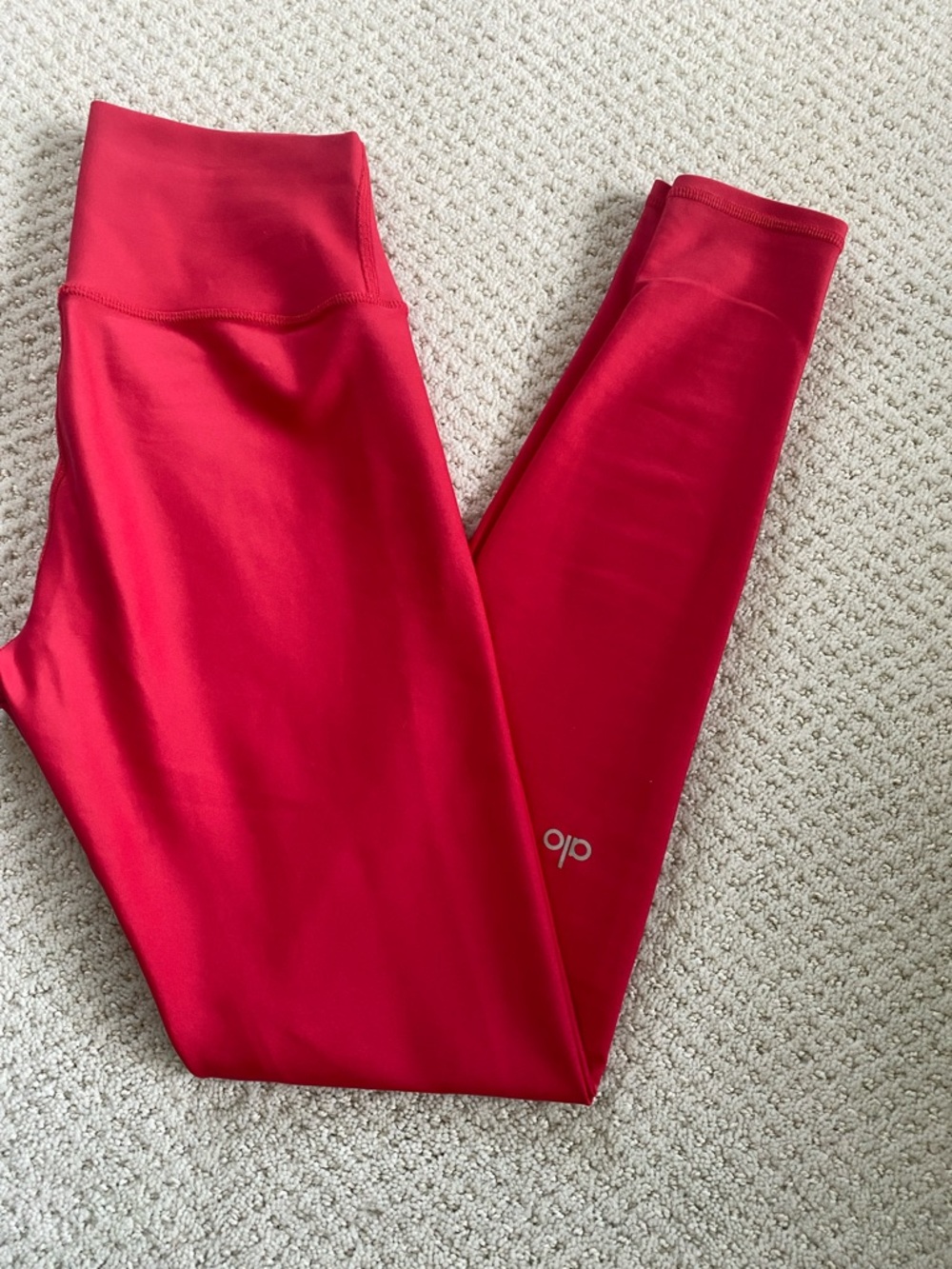 ALO Yoga Red High-Rise Airlift Leggings, size small